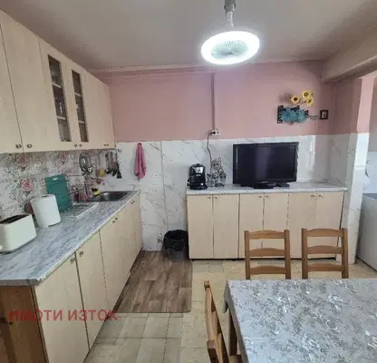 Photo 4 — 2-bedroom apartment in Pernik, Iztok