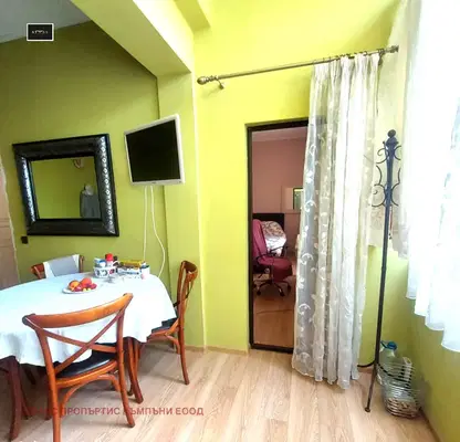 Photo 4 — 2-bedroom apartment in Varna, Alen Mak