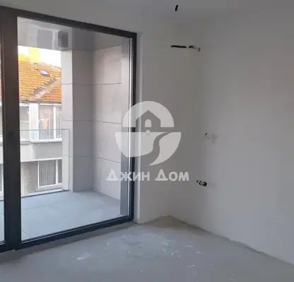 Снимка 4 — Двустаен апартамент в Бургас, Несебър