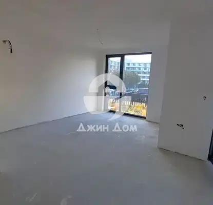 Снимка 2 — Двустаен апартамент в Бургас, Несебър