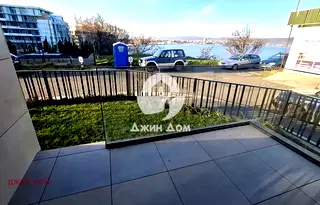 Двустаен апартамент в Бургас, Несебър