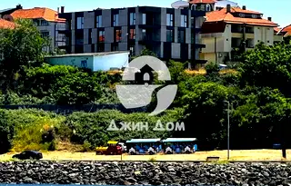 Двустаен апартамент в Бургас, Несебър