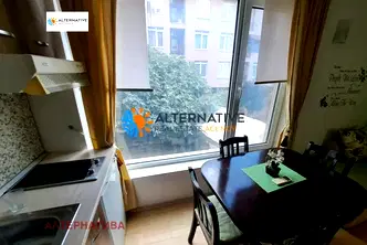 Двустаен апартамент в Бургас, к.к. Слънчев бряг