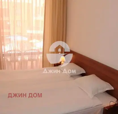 Снимка 4 — Двустаен апартамент с тераса в к.к. Слънчев бряг, Sunrise