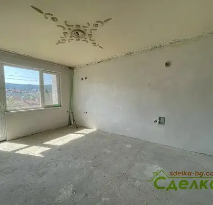 Снимка 3 — Едностаен апартамент в Габрово, Център