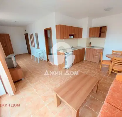 Photo 5 — Furnished one-room apartment in Sunny Beach resort with terrace