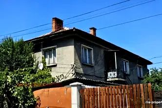 Етаж от къща в София, Костенец