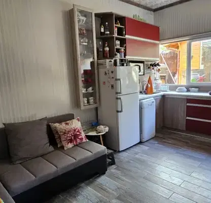 Photo 3 — House in Lozen