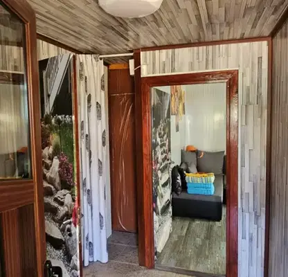 Photo 4 — House in Lozen