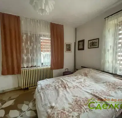 Снимка 2 — Къща в Габрово, Център