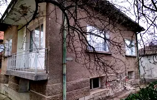 Къща в Перник, Могиличе