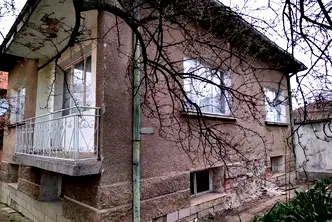 Къща в Перник, Могиличе