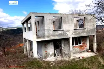 Къща в Кърджали, Прилепци