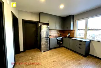 Къща в Бургас, с. Гюльовца