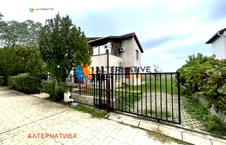 Къща в Бургас, с. Гюльовца