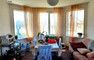 Къща в Добрич, с. Царичино