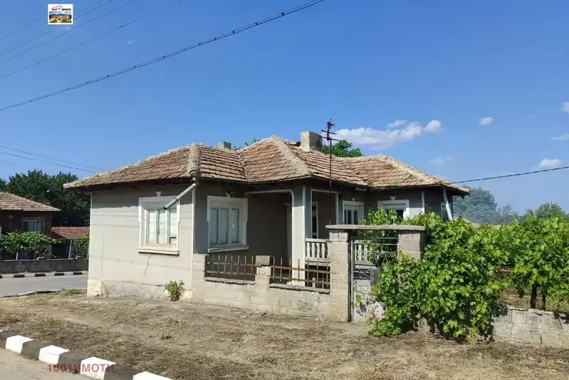 Къща в Добрич, с. Владимирово