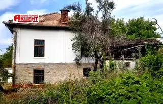 Къща в Габрово, с. Караиванца