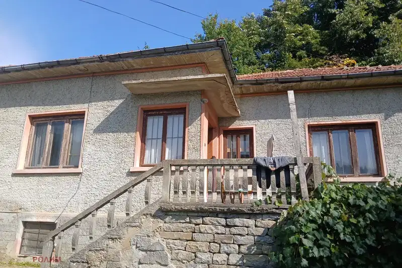 Къща в Габрово, с. Кръвеник