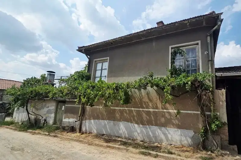 House in Oblast Kyustendil, Stensko