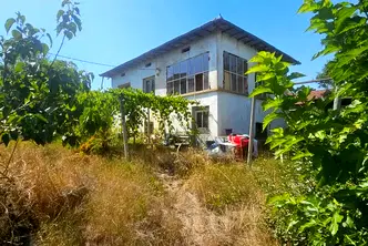 Къща в Ловеч, с. Добревци