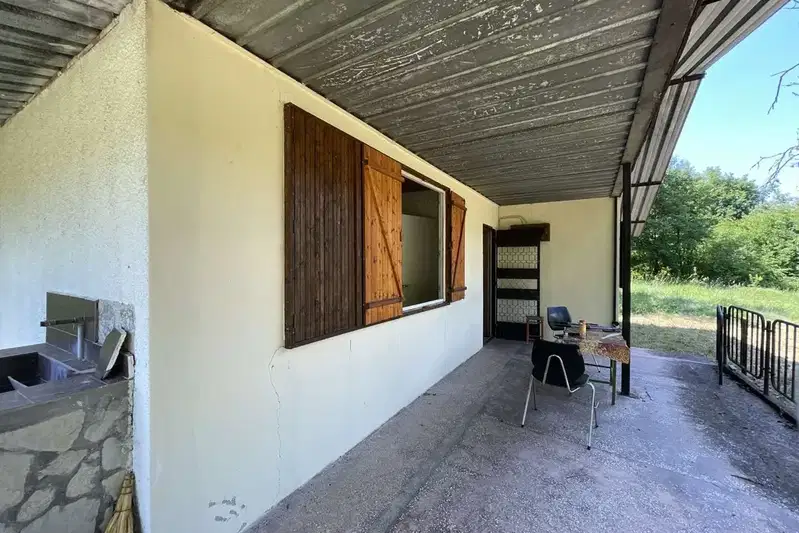 House in Oblast Lovech, Glojene