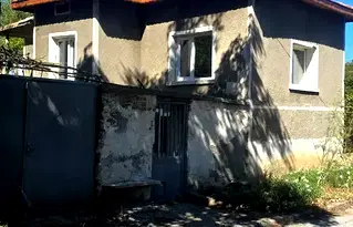 Къща в Пазарджик, с. Славовица
