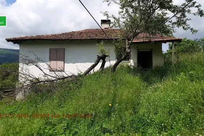 House in Oblast Pernik, с. Долна Мелна