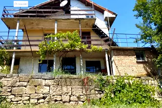 Къща в Русе, с. Пепелина
