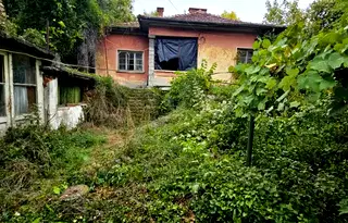 Къща в София, с. Церово