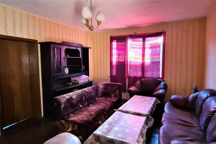 Къща в София, с. Горна Малина