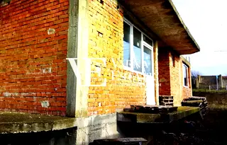 Къща във Варна, Бяла