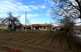 Къща във Варна, с. Неофит Рилски