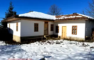 Къща във Велико Търново, Елена