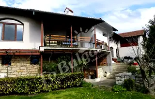 Къща във Велико Търново, с. Беляковец