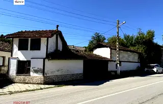 Къща във Велико Търново, с. Церова кория