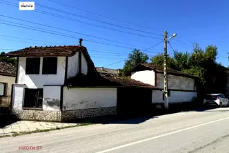Къща във Велико Търново, с. Церова кория
