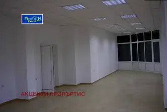Магазин във Велико Търново, Колю Фичето