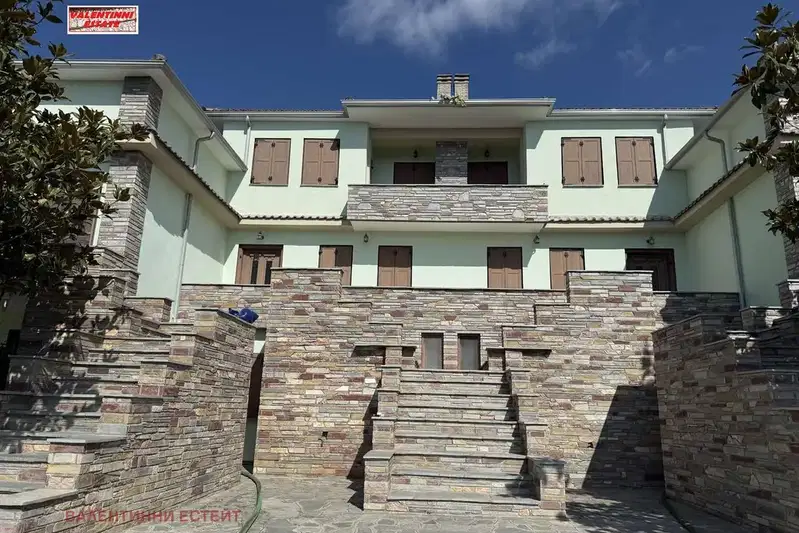 5-bedroom apartment in Халкидики