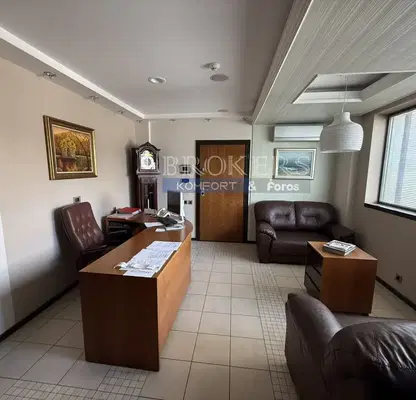 Photo 3 — Office in Varna, Centyr
