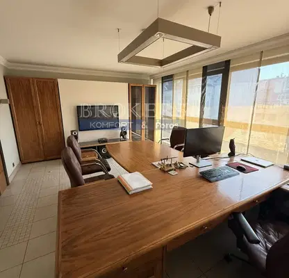 Photo 4 — Office in Varna, Centyr