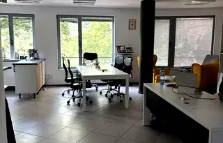 Офис в София, Иван Вазов