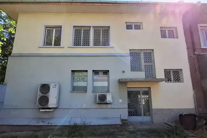 Office in Oblast Ruse, Slivo Pole