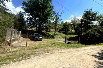 Парцел в Банкя