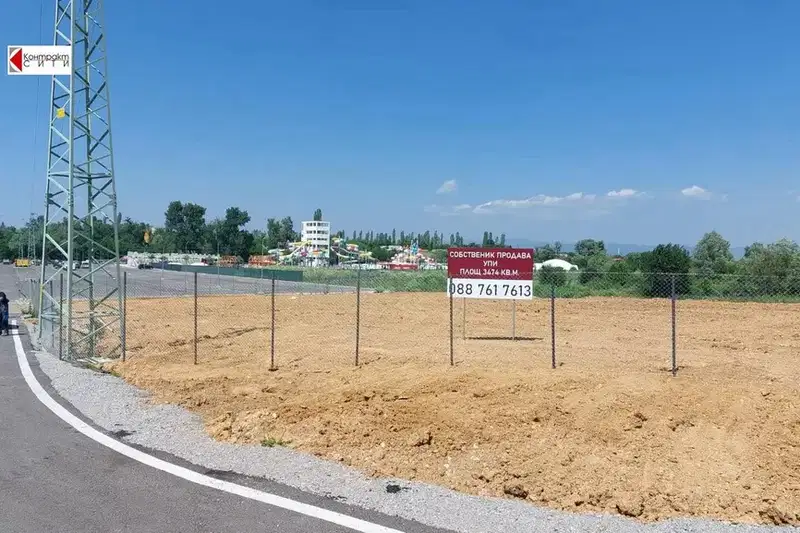 Парцел в Банкя