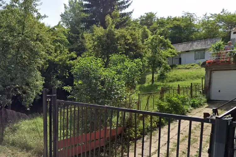Парцел в Банкя