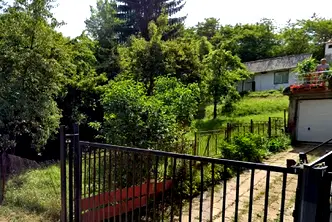 Парцел в Банкя