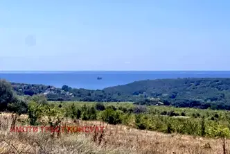 Парцел във Варна, Галата
