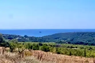 Парцел във Варна, м-т Боровец - юг