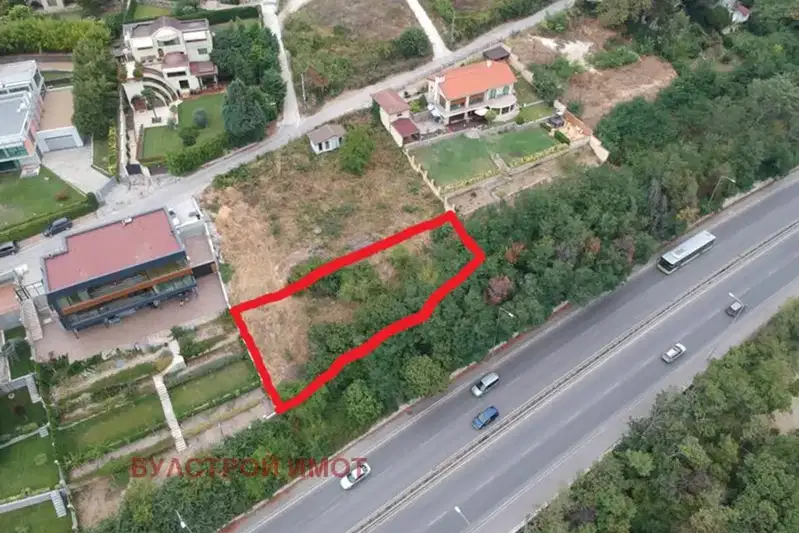 Парцел във Варна, Свети Никола